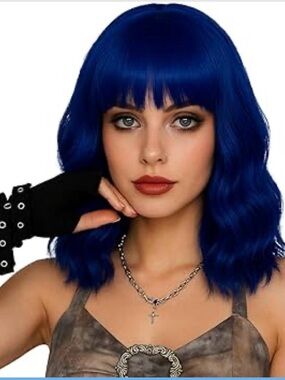 Blue wavy wing with bags